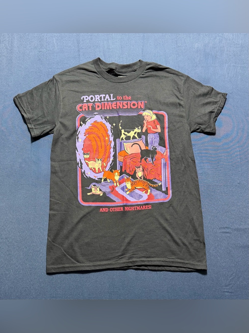 100% Cotton Small NWOT Steven Rhodes Portal to the Cat Dimension Graphic Tee